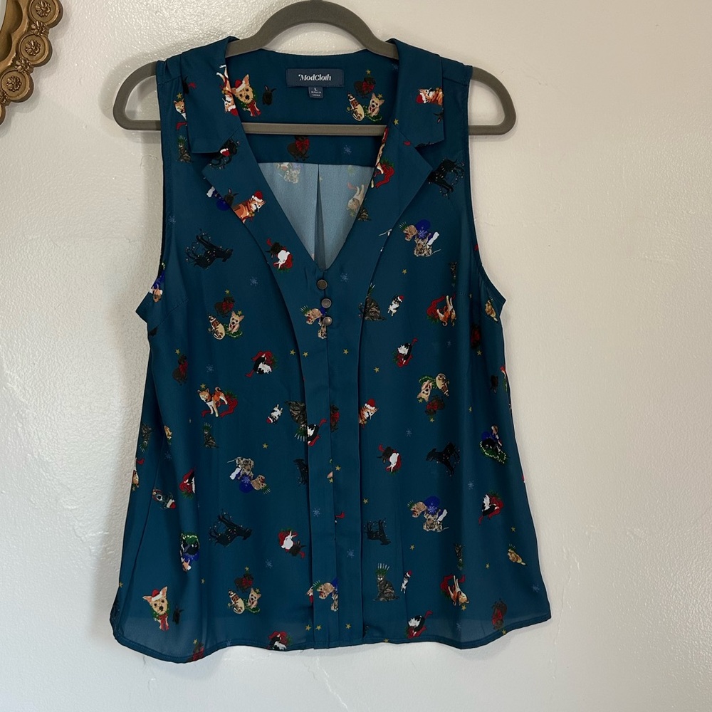 Modcloth Sleeveless Christmas Critters, Dogs Blouse, Deep Teal, Large